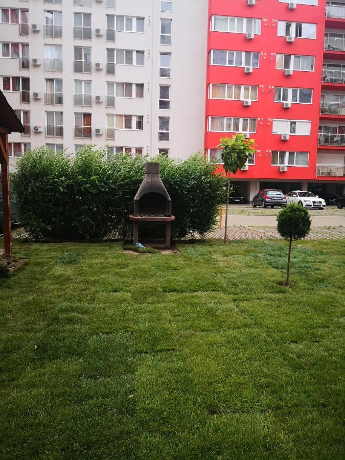 Relaxing Spa Apartment Arad Exterior photo